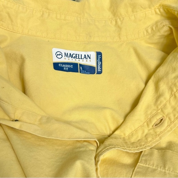 Magellan Short Sleeve Button Up Shirt - Size Large - Picture 2 of 6